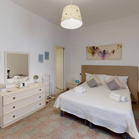 Corsomessina64 Bed and Breakfast Crotone Exteriör bild